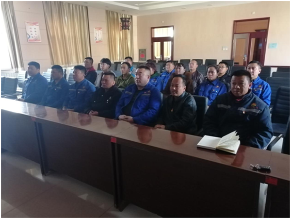 918博天娱乐官网党委组织整体寓目《模范4》专题节目